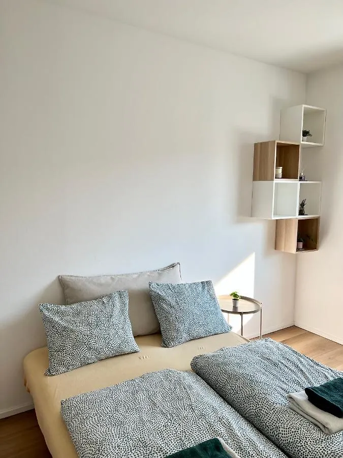 Apartment Danube Central Penthouse 3 Bed 90 M2 With Balcony Vienna Austria